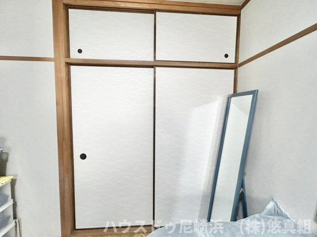 ■2階寝室　約6.0帖　収納完備♪
