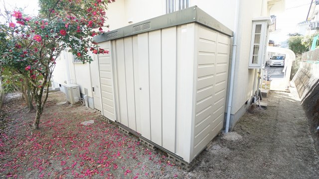 収納物置き付き　ますます収納が充実
