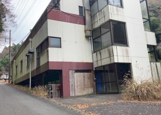 最寄り駅が近いなどの交通アクセスが良い土地だと暮らしやすいですよね。通勤・通学の観点から土地を選ぶことも大切です！自身や家族のライフワークからあったの物件を探しましょう！当社営業がお力になります！
