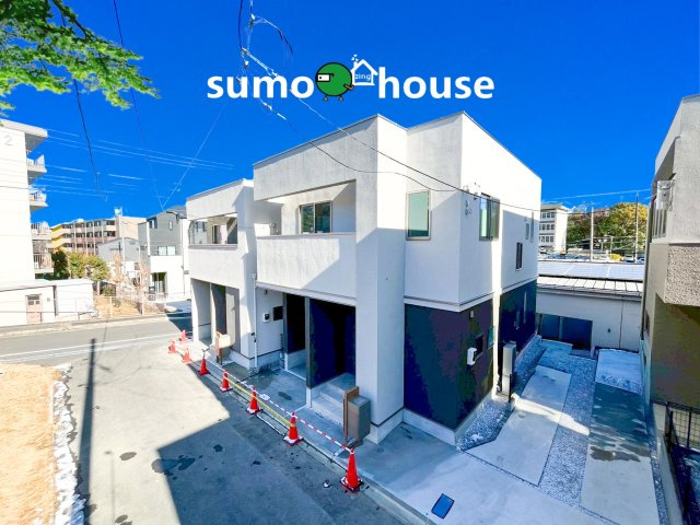 ゆったり過ごせるリビングです