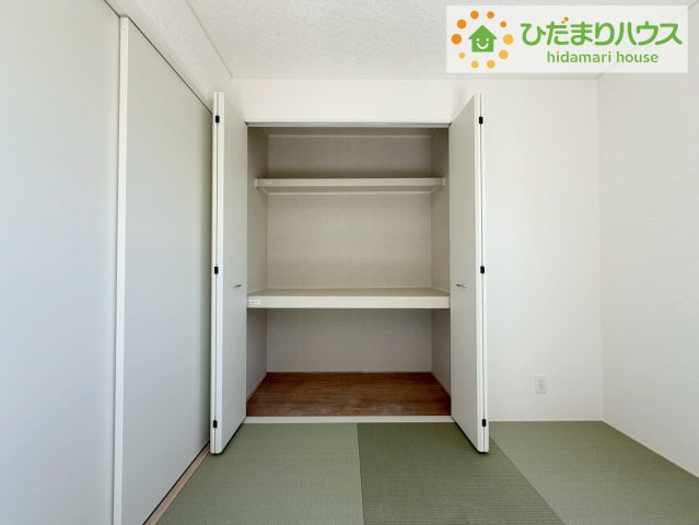 和室にも大容量のクローゼット完備！　お布団やお子様のおもちゃなどがスッキリ収納できますね(^^♪