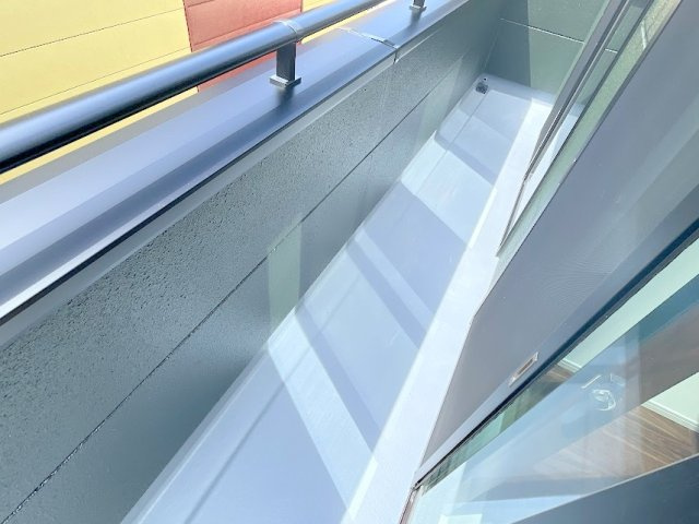 2部屋から出入りできる便利なバルコニー！