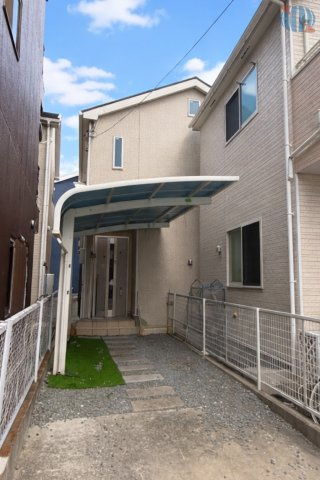 外観：327002167555