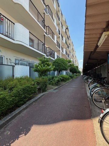 自転車置き場(^^)/
