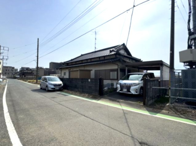 大型複合施設「ウニクス」車で11分！
