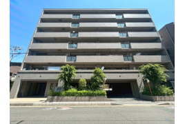 サーパス四条大宮の外観