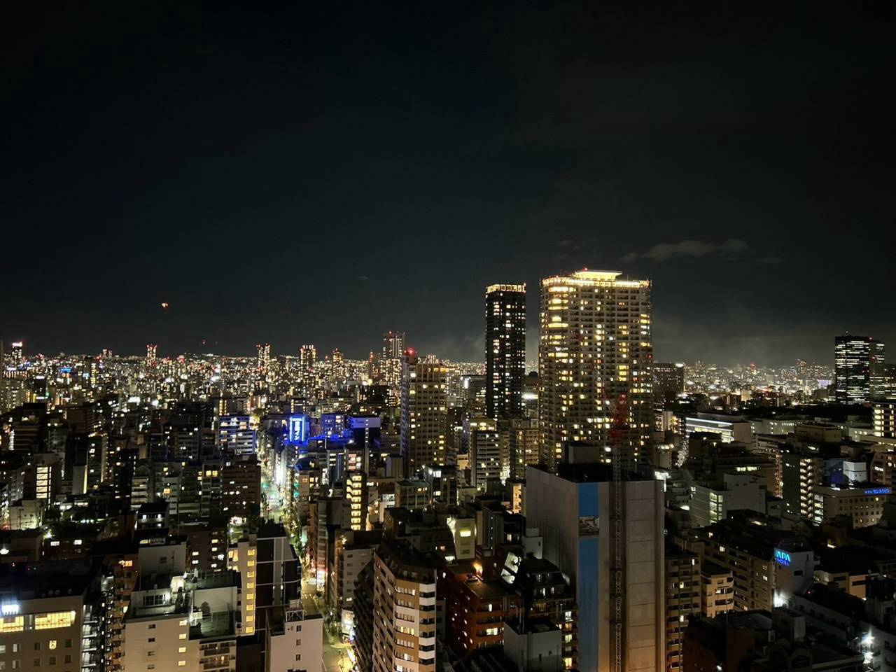 大阪の夜景を一望できます。天神花火、大阪城ビュー！