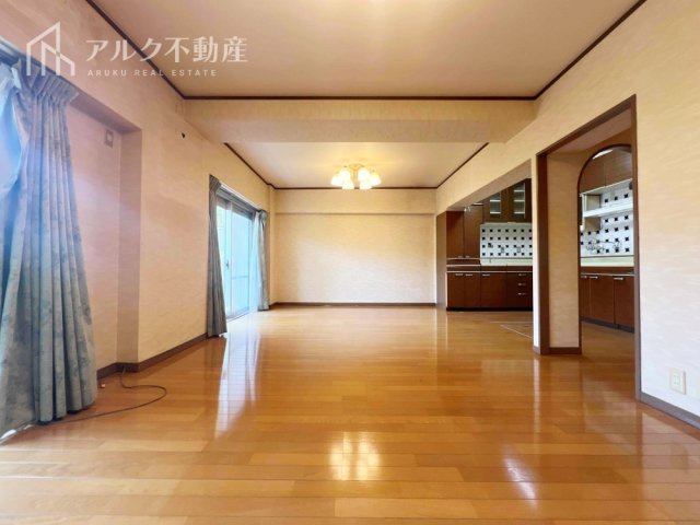 リビングダイニング