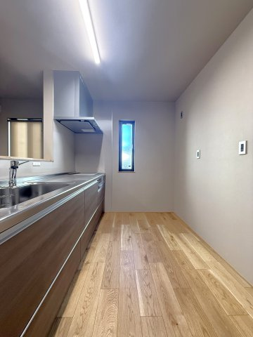 【中古戸建 新潟市秋葉区横川浜のキッチン】