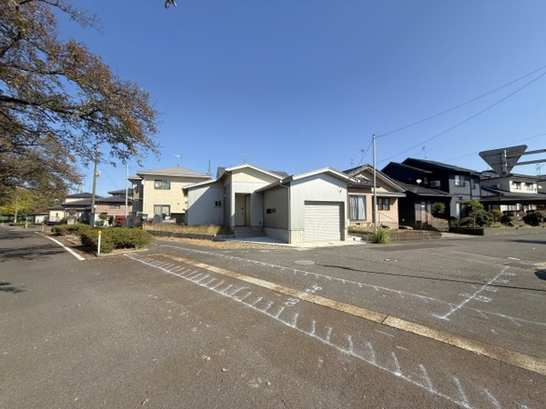 【中古戸建　新潟市秋葉区横川浜の前面道路含む現地写真】