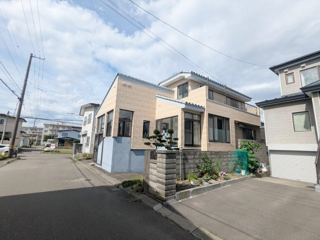 detached 北海道恵庭市恵み野西１丁目8-3ＥＡＳＴ2階