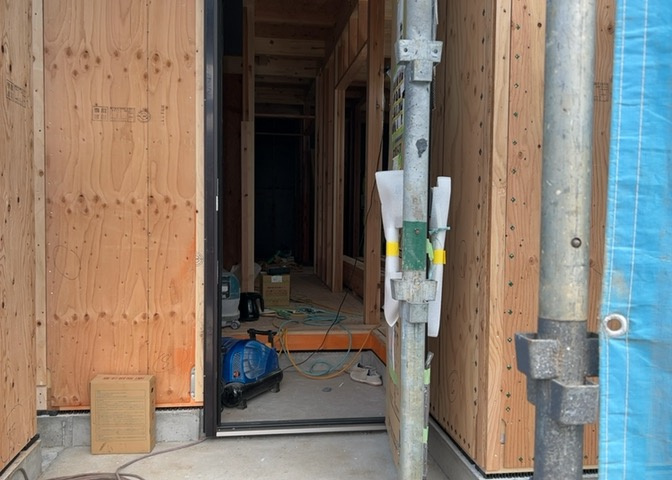 当然のことではありますが、オートロックやセンサーライト、ホームセキュリティーなどの防犯設備があれば、小さいお子様がいるご家庭も安心ですよね！まず物件購入の際は、防犯設備もチェックするようにしましょう。