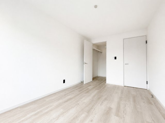 ◆暮らし心地を大きく左右する収納を、適材適所に配置し使い勝手を考慮しました。空間を余すところなく有効利用した収納は生活空間をより上質なものにしてくれるでしょう。