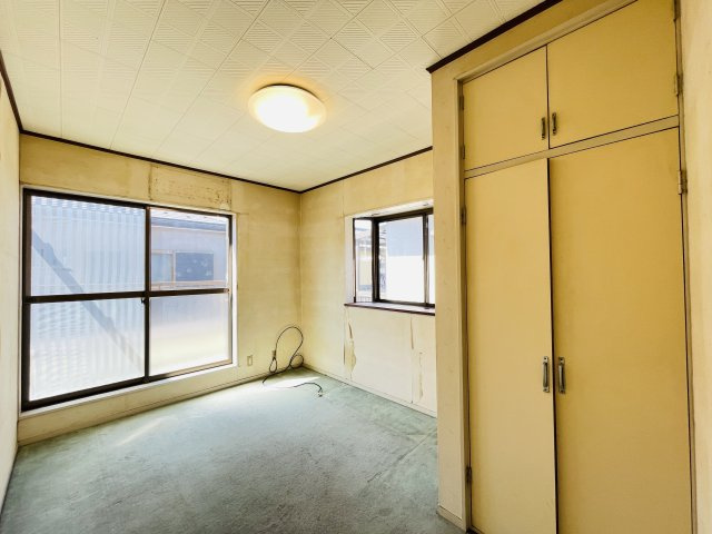 寝室
