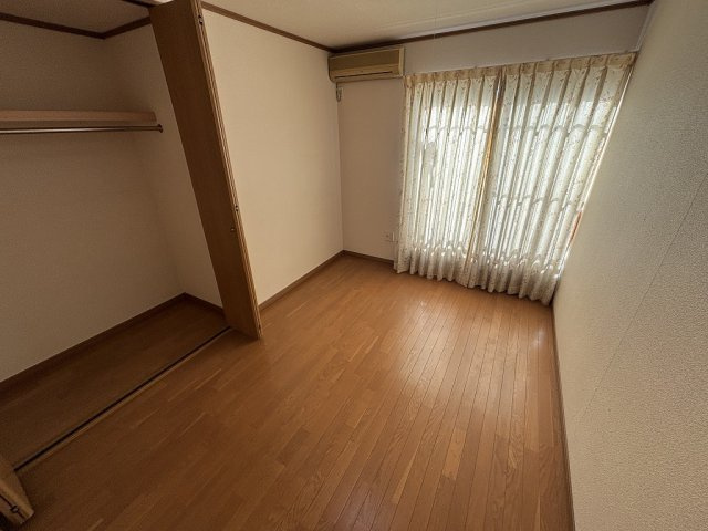 綺麗にお使いになられている洋室です！