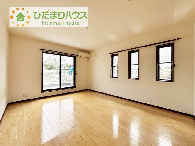 バルコニーに面している洋室は、主寝室にどうぞ(^^)/
