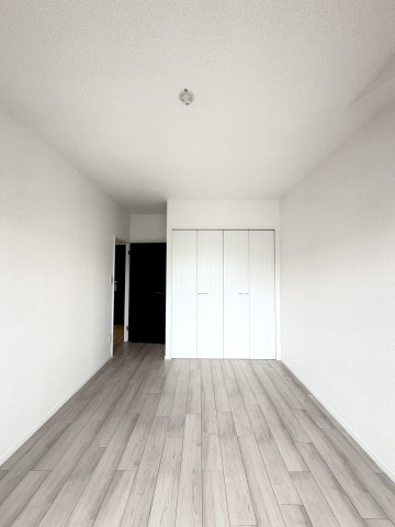 収納もありスッキリ片付く住空間