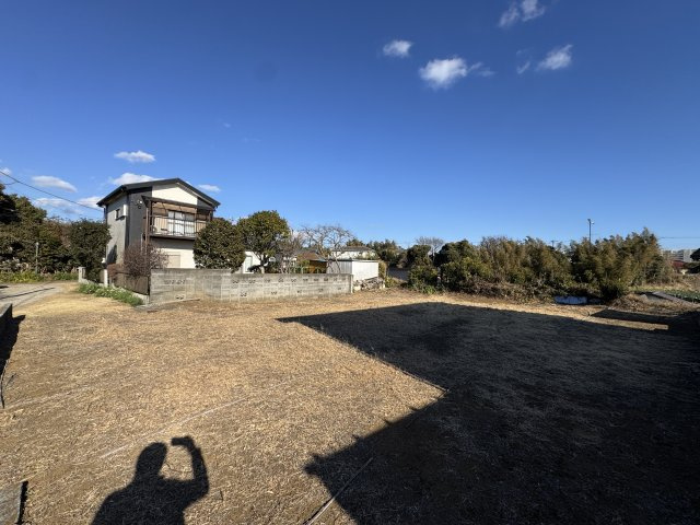 建築基準法の道路から本物件までの通路は借地となります