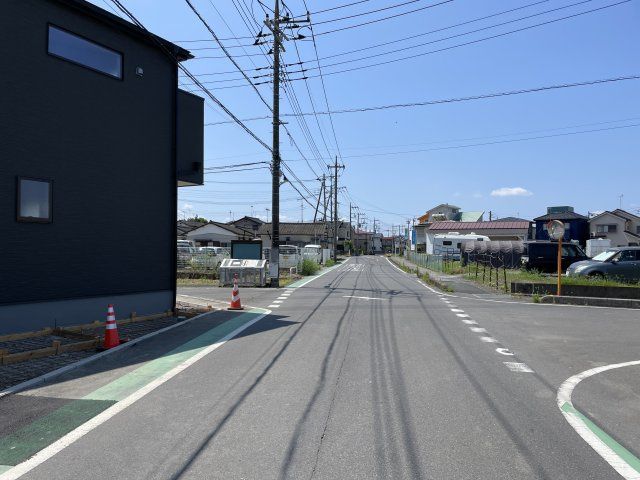 前面道路含む現地写真