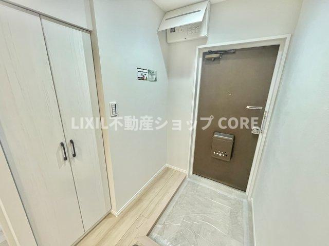 玄関ホールがスッキリ広々としていると帰る時も出ていく時も気持ちが良いものです！　