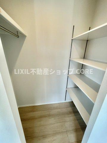 ウォークインクローゼットのある住まいで収納上手な生活を実現！　