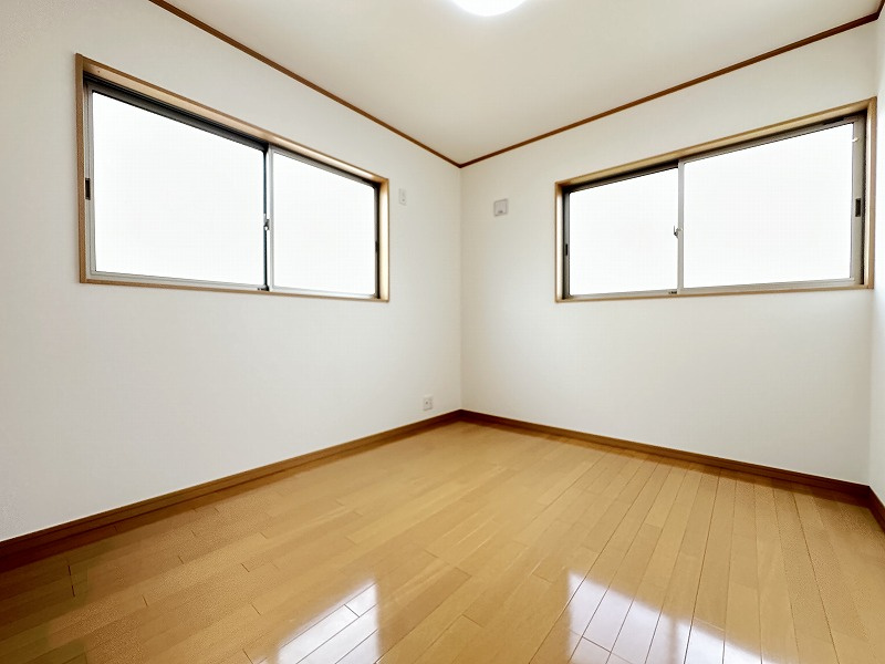 洋室5.3帖