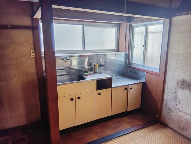 現地（2026年7月）撮影／キッチン