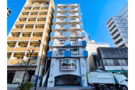 アズール上野の外観