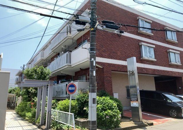 景色重視でお家選ぶをするとスーパーが遠い！学校が遠い！など生活をするうえで利便性で困ることもあります。まず一度現地を見学する際に、周辺の施設などがあるかを確認し、暮らし始めた後のことを想像しましょう。