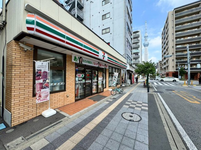 セブンイレブン墨田タワービュー通り店　約431ｍ