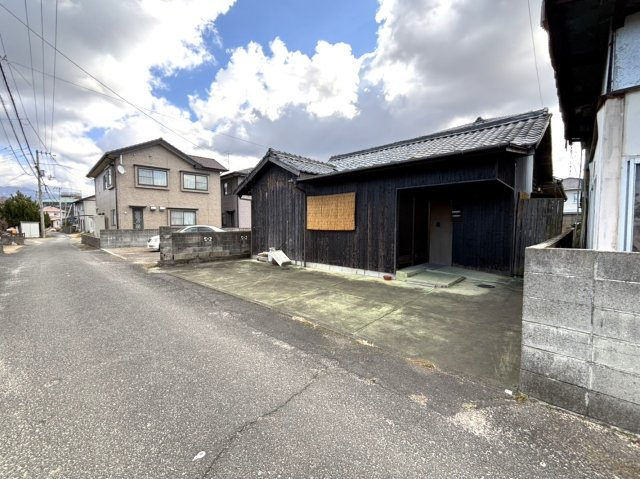 外観：338000052751