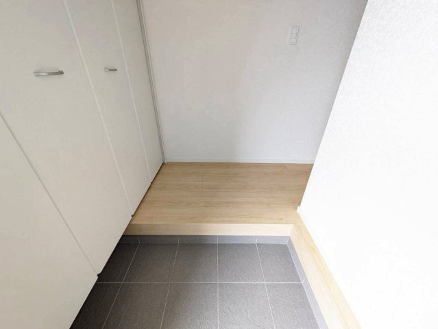 ただいまの瞬間につながる幸せ。明るくオープンな空間です