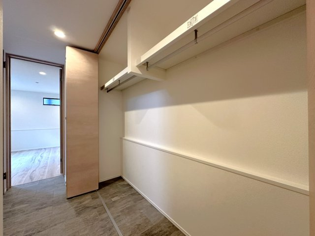 1階・玄関前　新築当時撮影