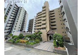 ステイツ六甲道フラッツの外観