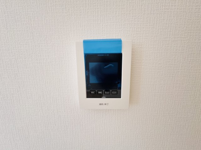 来客時も安心のTVモニター付きインターフォン