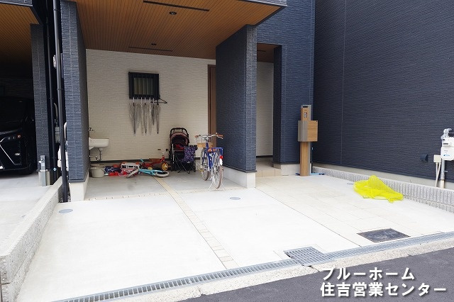 敷地内にある駐車場です！