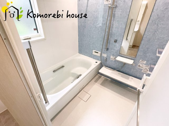 日々の疲れを癒すお風呂付です