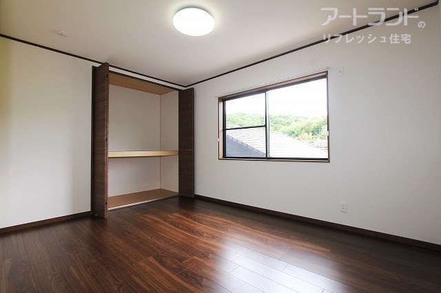 2階洋室6帖（間取り図：上）