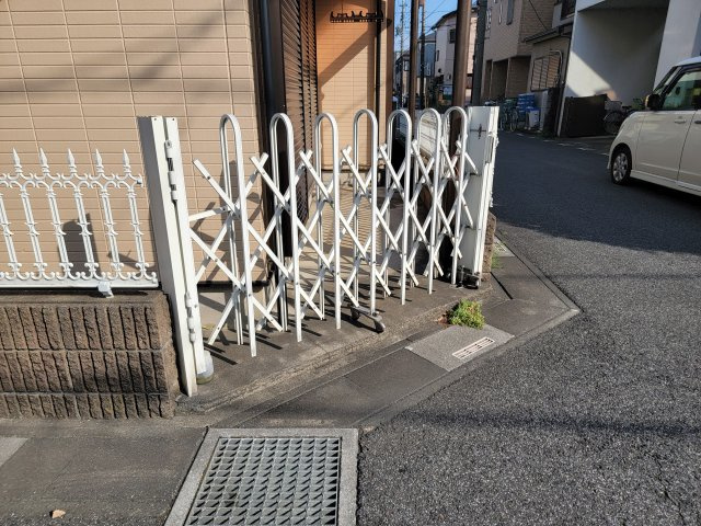 自転車も敷地内に置けるので、便利です♪