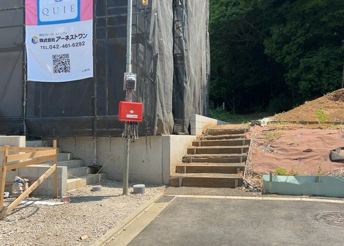 当然のことではありますが、オートロックやセンサーライト、ホームセキュリティーなどの防犯設備があれば、小さいお子様がいるご家庭も安心ですよね！まず物件購入の際は、防犯設備もチェックするようにしましょう。