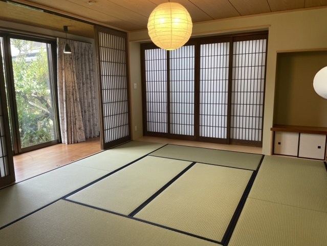 約8帖和室。落ち着く空間です。