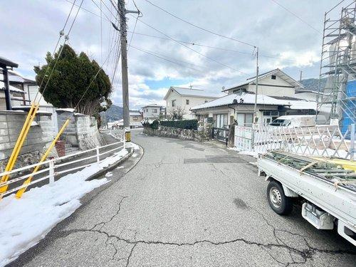 【 安佐北区あさひが丘7丁目　新築分譲 の前面道路含む現地写真】