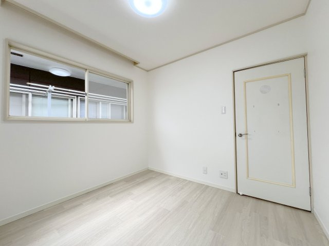 洋室(1)4.5帖　