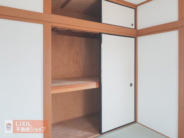 物をしまう場所が確保できるため、家の中が散らからず広々と快適に暮らすことができます。