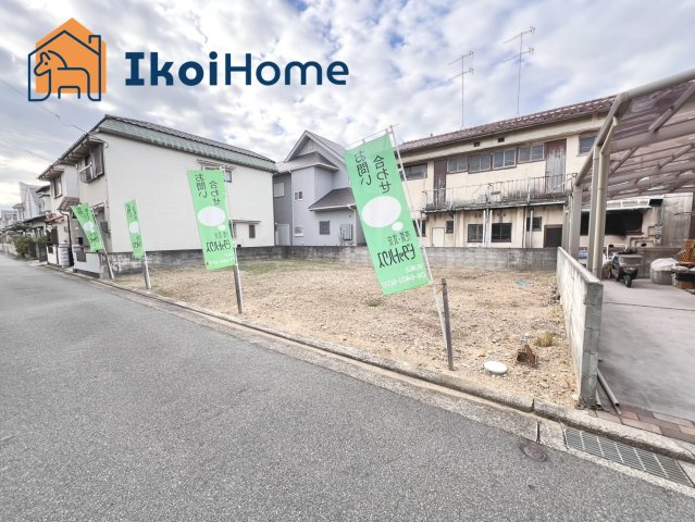 ●年中無休：当日予約可●前面道路との高低さがなく、入出庫もしやすいです。
