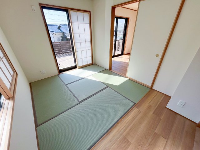 来客時やお子様の遊びスペース等用途多彩です