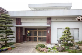 あわら市谷畠　中古住宅の外観