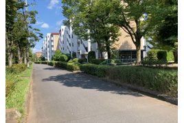 鹿島団地3 2号棟の外観