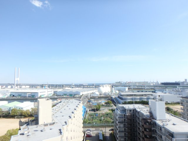 バルコニーより南側を望む