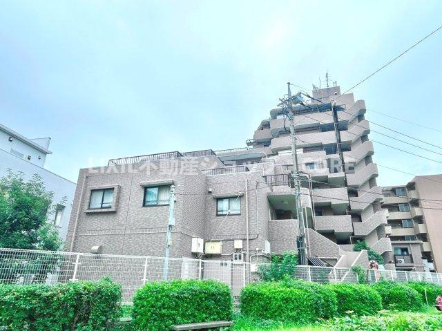 ご自宅までの無料送迎サービスもございますので、お気軽にお申し付けください。